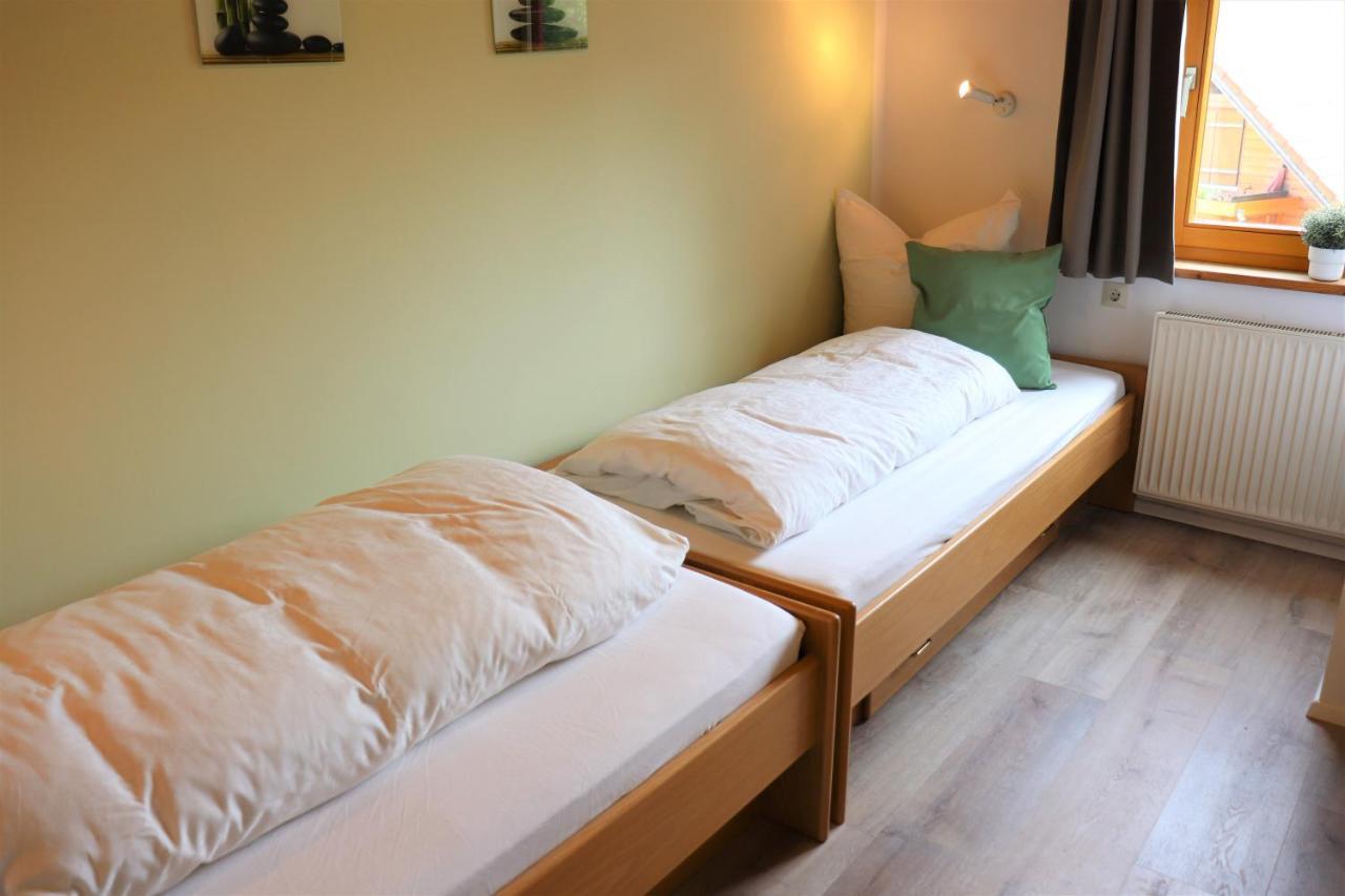 Wohnung #5 Mit Balkon - Zentrale Dennoch Ruhige Lage Mit Terrasse - Stadtbus Vor Der Tuer! Lindau  Exteriör bild