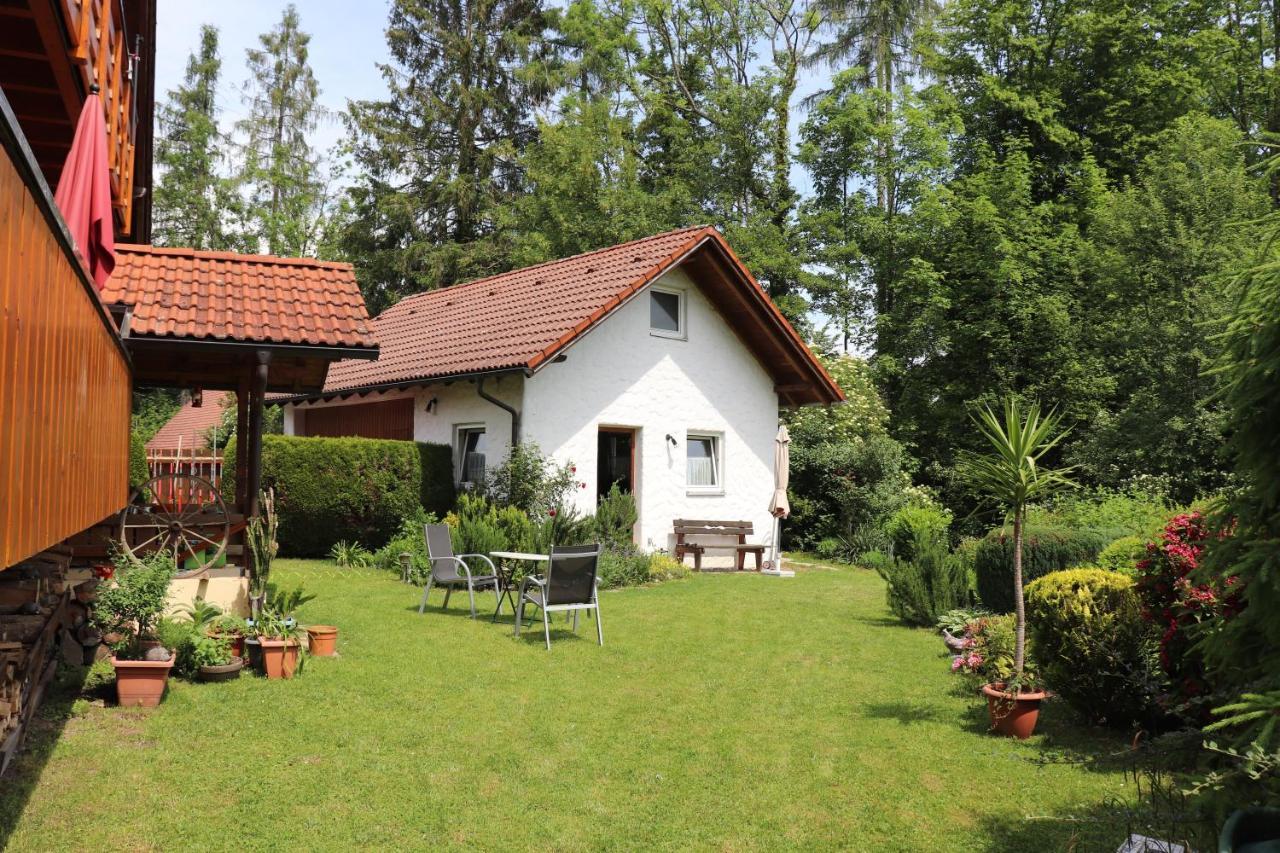 Wohnung #5 Mit Balkon - Zentrale Dennoch Ruhige Lage Mit Terrasse - Stadtbus Vor Der Tuer! Lindau  Exteriör bild